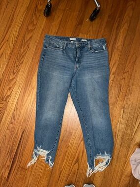 sofia by sofia vergara Distressed Light Blue Cropped Jeans